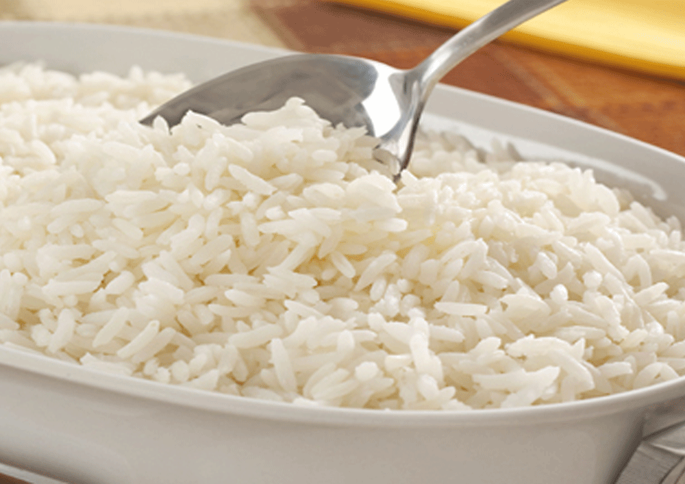 Forma de cozinhar arroz que reduz calorias em 50%