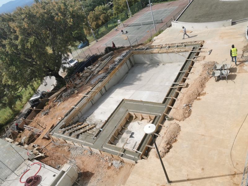 Meliã Castelo Branco investe em piscina exterior