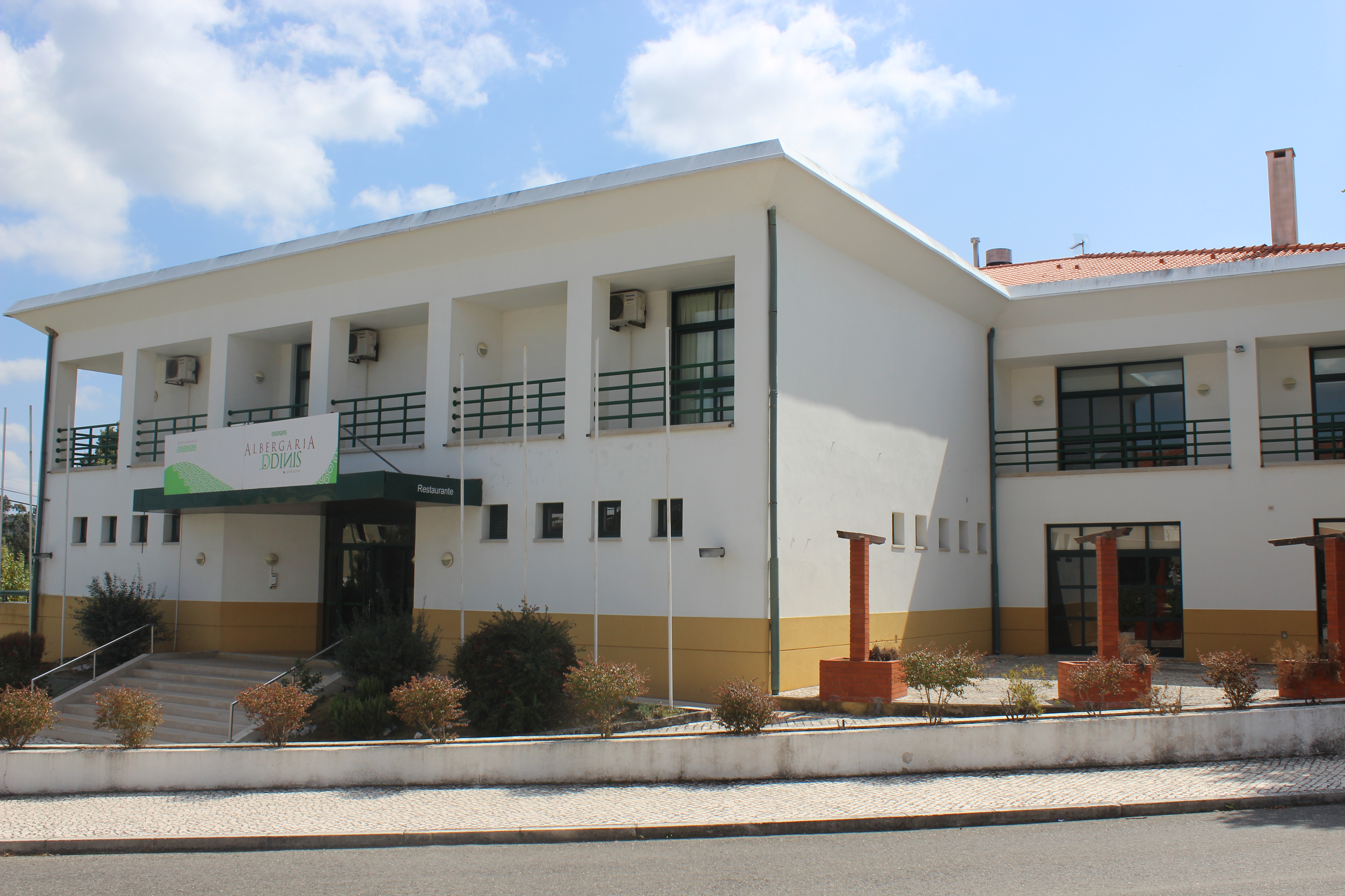 Hotel Vila de Rei substitui Albergaria D. Dinis no fim do mês