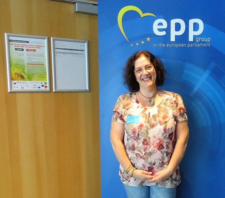 Docente da ESA/IPCB no European Week of Bees and Pollinators, no Parlamento Europeu