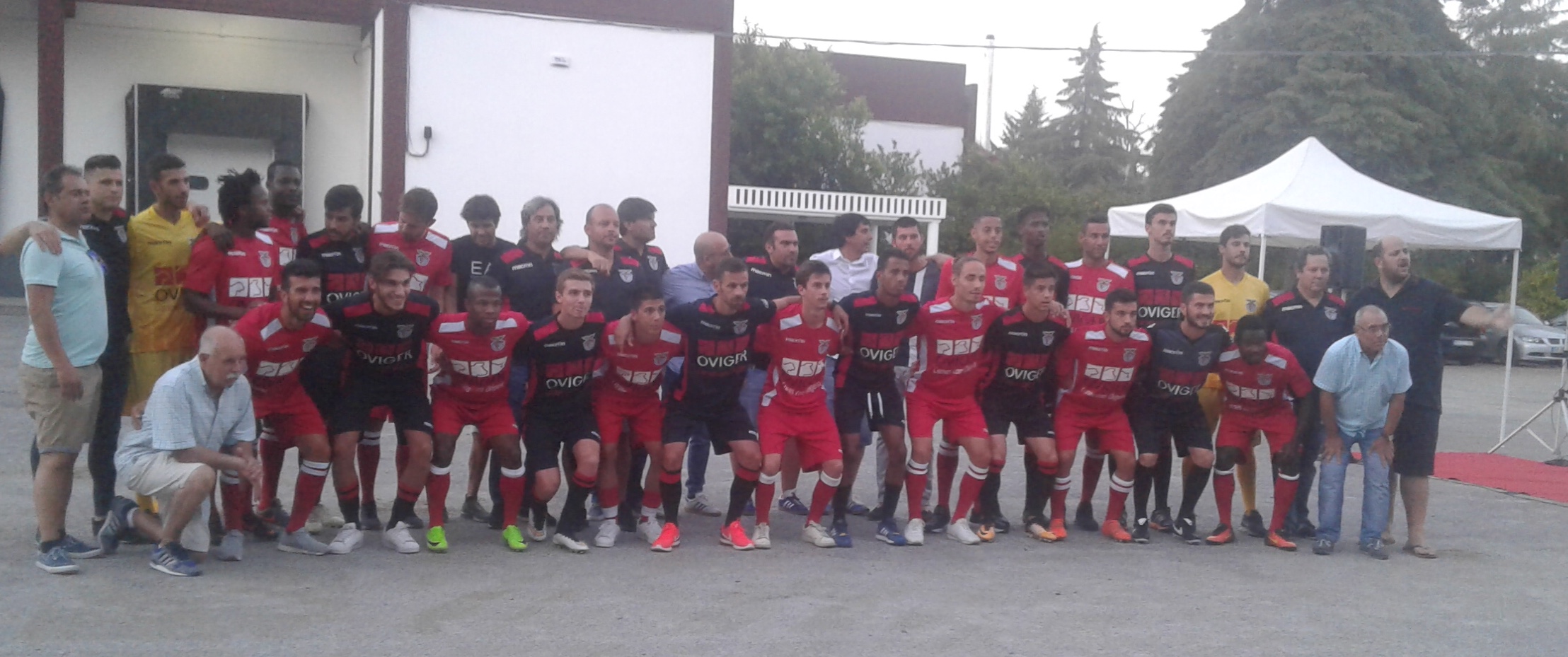 Futebol: Benfica e Castelo Branco derrotado em Alverca por 2-0