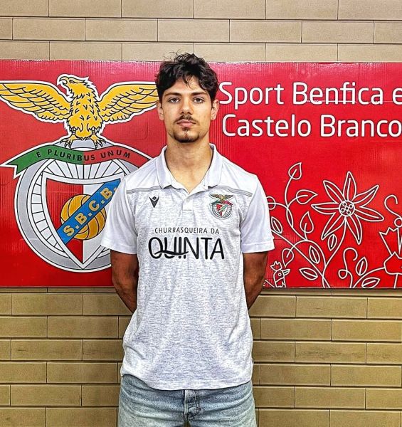 Dani Matos reforça equipa do Benfica e Castelo Branco com Raul Henriques