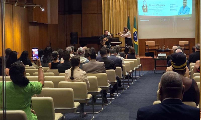 Castelo Branco: Dueto internacional apresenta-se na Biblioteca Municipal António Salvado