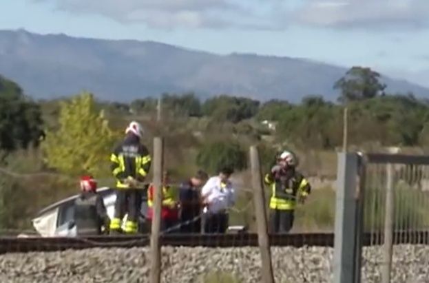 Castelo Branco: Carro abalroado por comboio em Alcains faz um morto