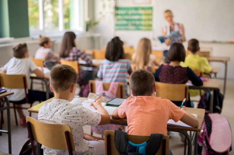 Município de Vila de Rei reforça apoios a alunos do 1º Ciclo