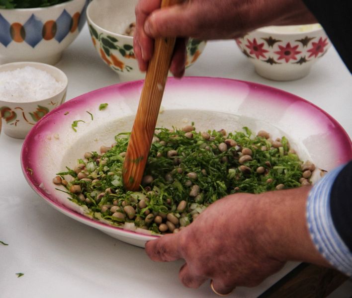 proenya-a-nova-janeiro-valoriza-gastronomia-com-festival-da-salada-de-almeiryo