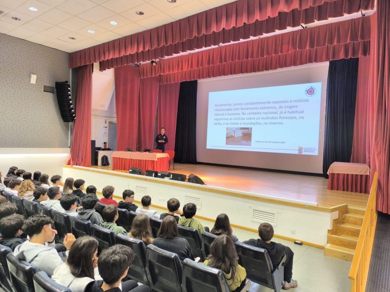 castelo-branco-palestra-sobre-riscos-e-catyastrofes-naturais-sensibiliza-comunidade-escolar---